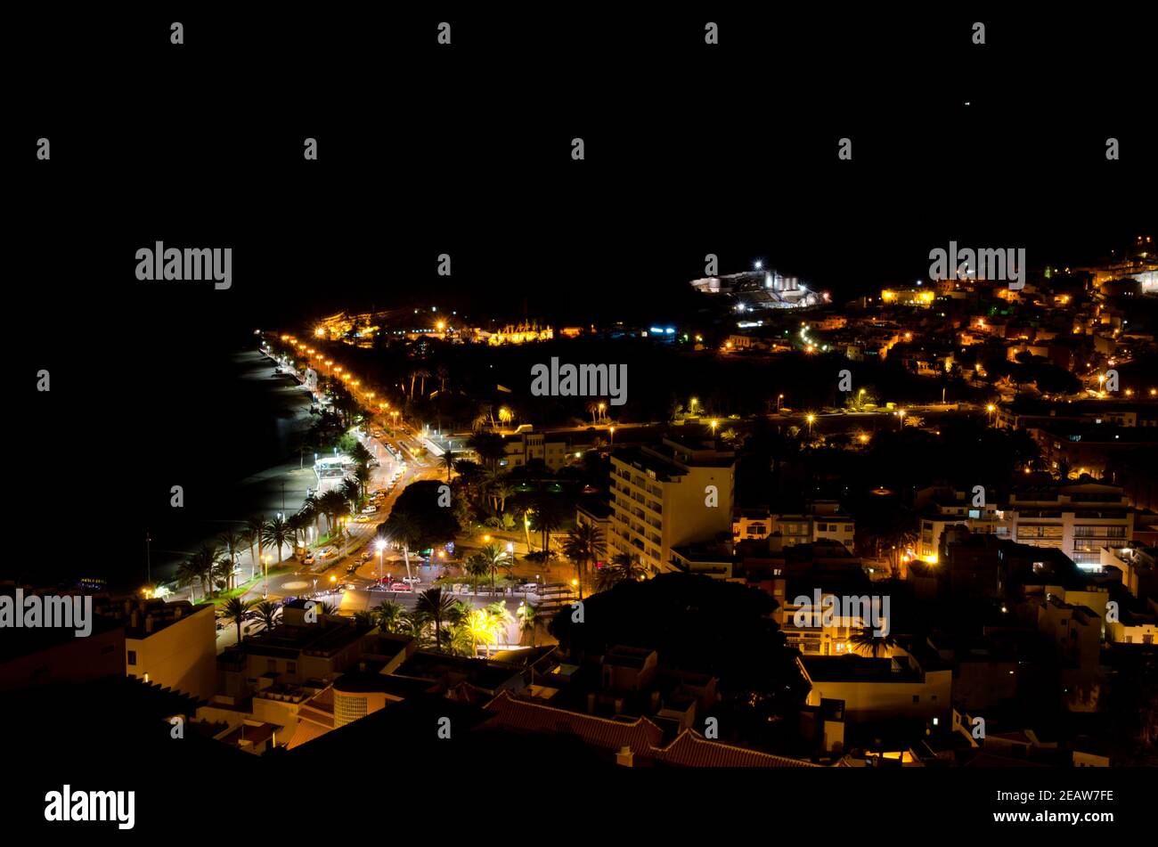 San Sebastian de la Gomera di notte. Foto Stock