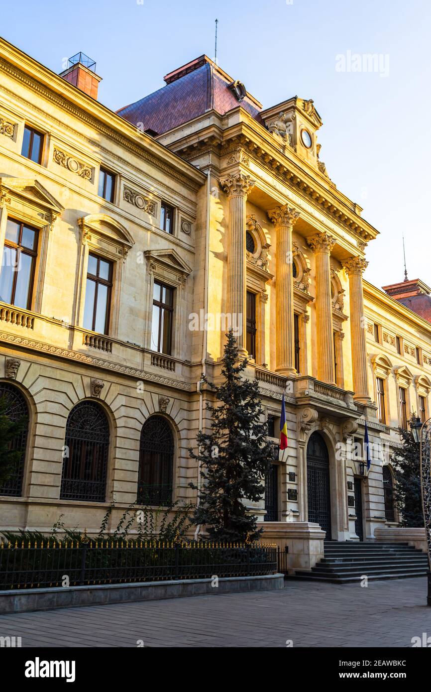 Banca nazionale della Romania (Banca Nationala a Romaniei). BNR è la banca centrale rumena. Sede BNR a Bucarest, Romania, 2021 Foto Stock