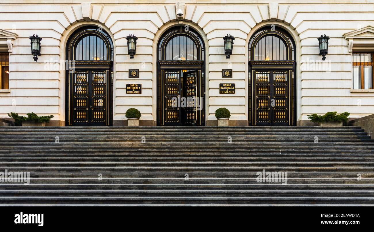 Banca nazionale della Romania (Banca Nationala a Romaniei). BNR è la banca centrale rumena. Sede BNR a Bucarest, Romania, 2021 Foto Stock