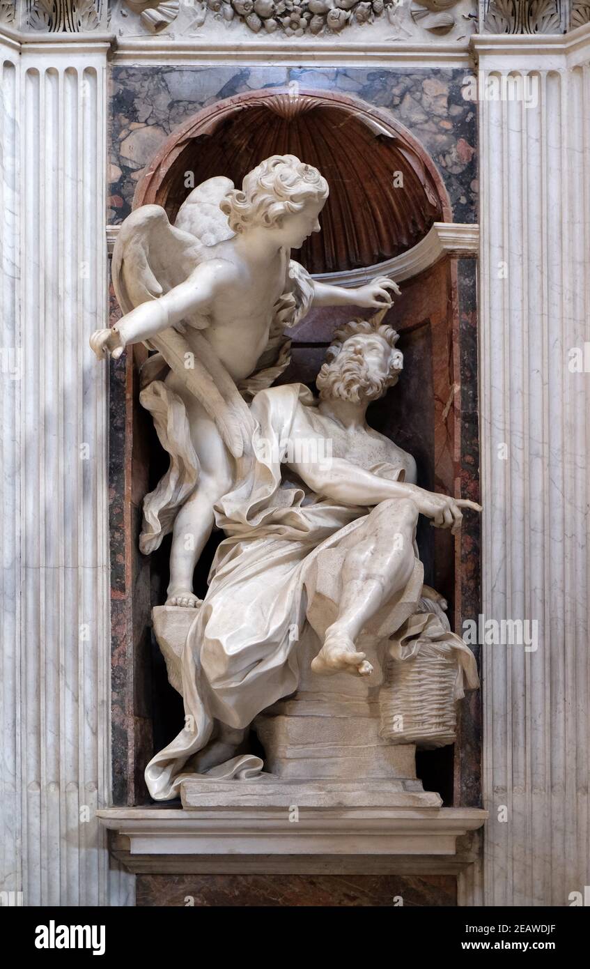 Abacuc e l'angelo statua in marmo di Lorenzo Bernini nella Cappella Chigi nella chiesa di Santa Maria del Popolo, Roma, Italia Foto Stock