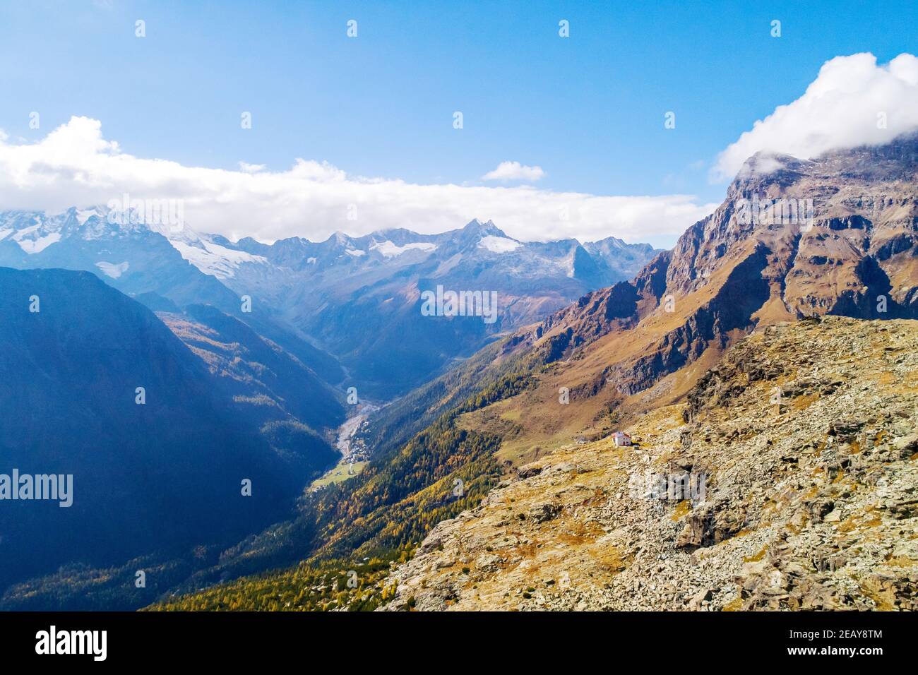 Valmalenco (IT), Rifugio Longoni, 2450 s.l.m., veduta aerea Foto Stock