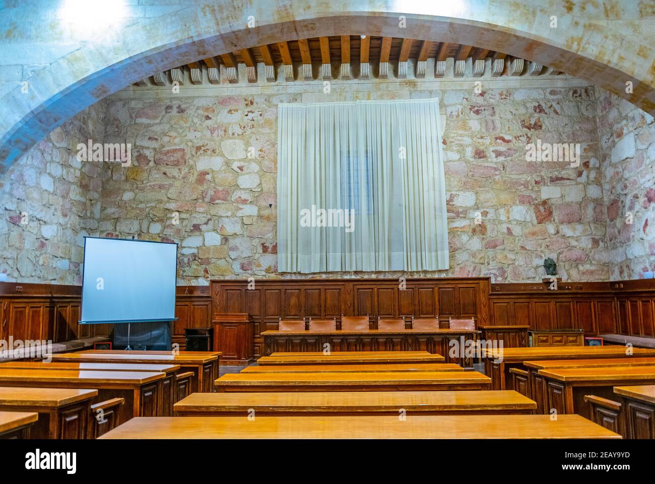 SALAMANCA, SPAGNA, 5 OTTOBRE 2017: Sala conferenze dell'università di Salamanca, Spagna Foto Stock