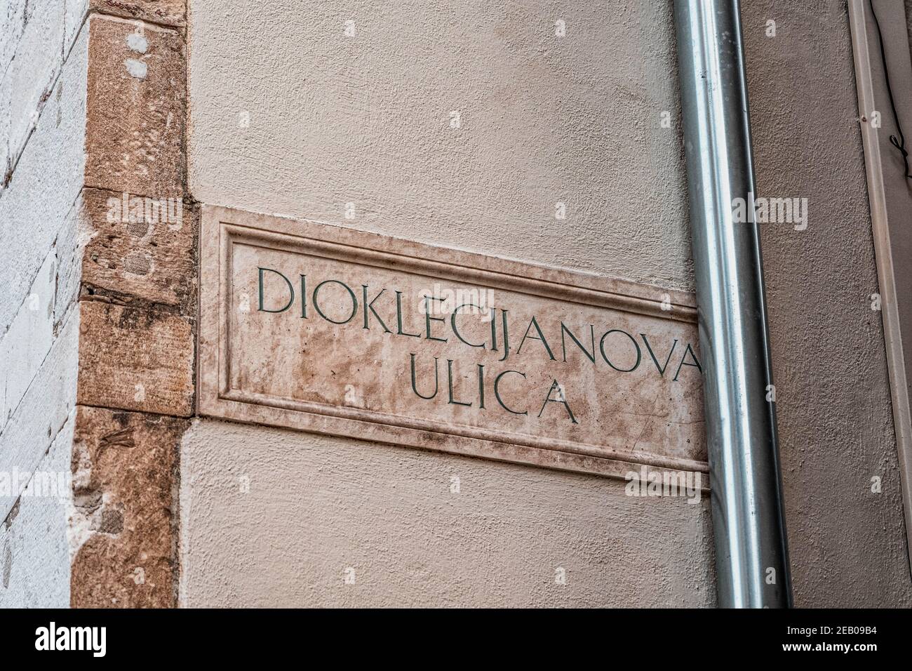 Via nome Diocleziano strada in croato nel centro storico di Spalato In Croazia Foto Stock