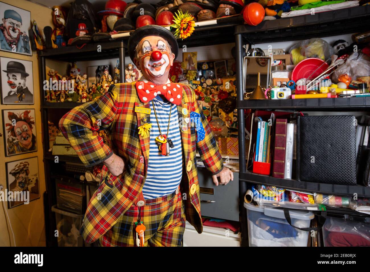 Mattie The Clown of Clowns International si prepara a celebrare il 75° anniversario del servizio Grimaldi Clown domenica 7 febbraio 2021, Londra, Regno Unito. Foto Stock