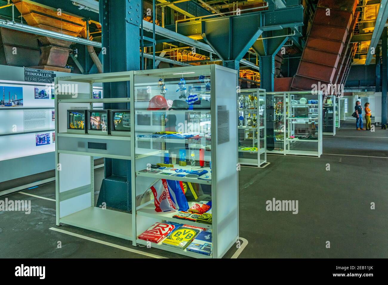 ESSEN, GERMANIA, 10 AGOSTO 2018: Interno del museo nel complesso industriale Zollverein a Essen, Germania Foto Stock