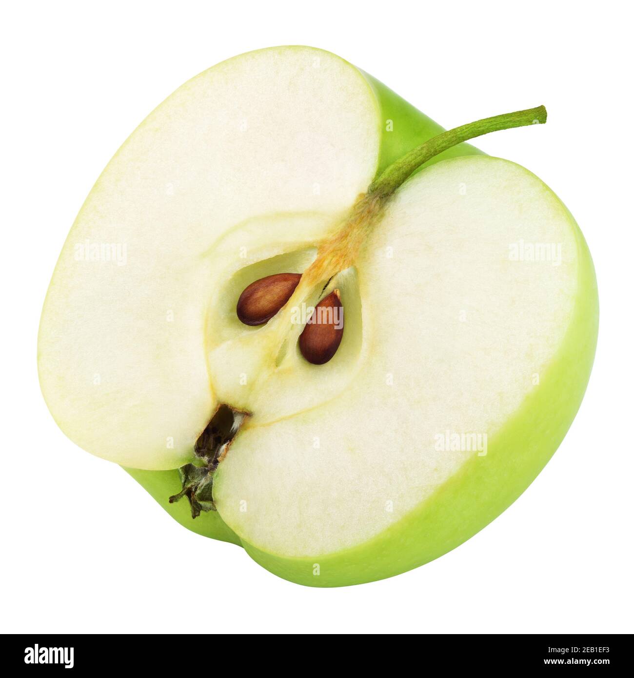 Primo piano della mela verde a metà isolato su bianco con tracciato di ritaglio Foto Stock