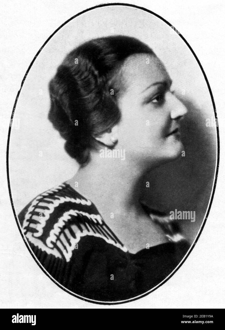 1931 , ITALIA : il soprano italiano GINA CIGNA ( 1900 - 2001 ) , performer in TURANDOT di Giacomo Puccini - OPERA - TEATRO - TEATRO - MUSICA CLASSICA - cantante lirica - ritratto - ritratto - profilo --- Archivio GBB Foto Stock