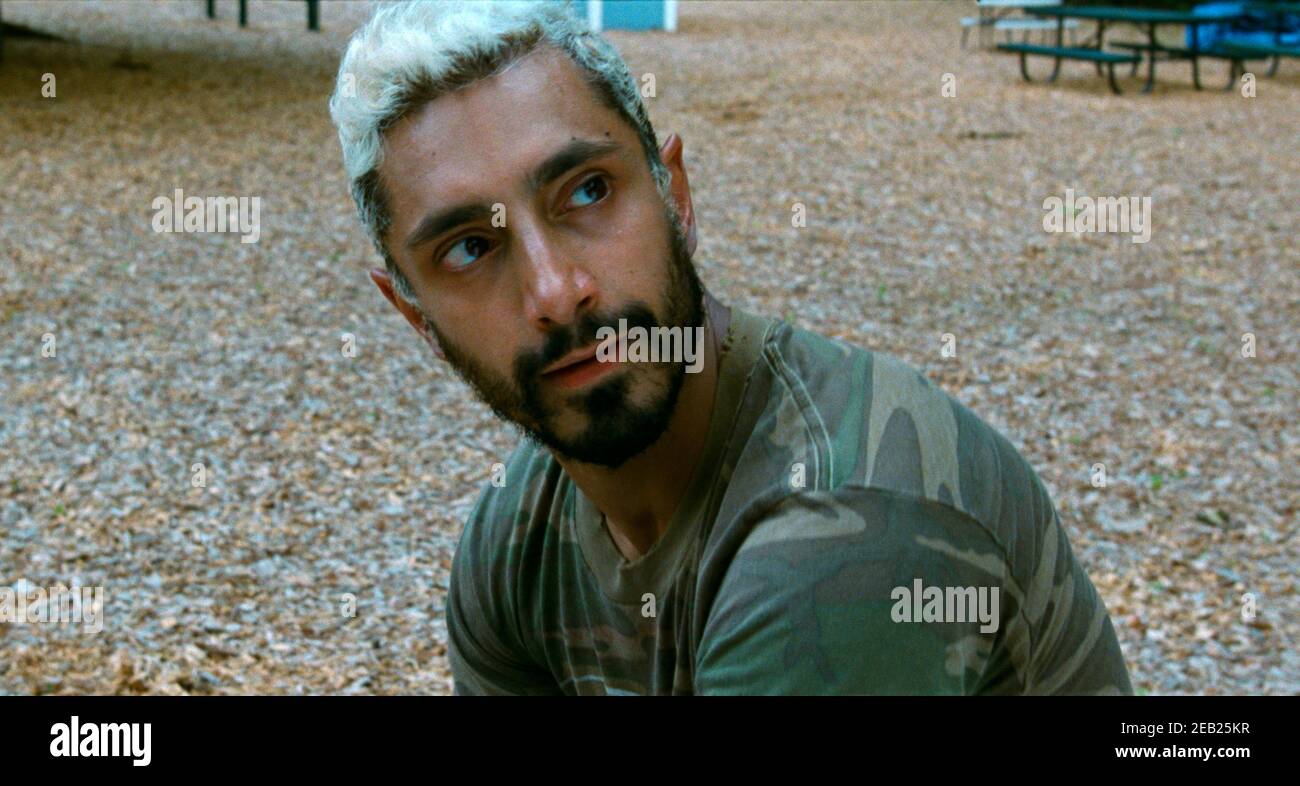 Sound of Metal (2019) diretto da Darius Marder e interpretato da Riz Ahmed come un batterista di metallo pesante che la vita è gettata in agitazione quando comincia a soffrire di perdita uditiva. Foto Stock Sound of Metal (2019) diretto da Darius Marder e interpretato da Riz Ahmed come un batterista di metallo pesante che la vita è gettata in agitazione quando comincia a soffrire di perdita uditiva. Foto Stock