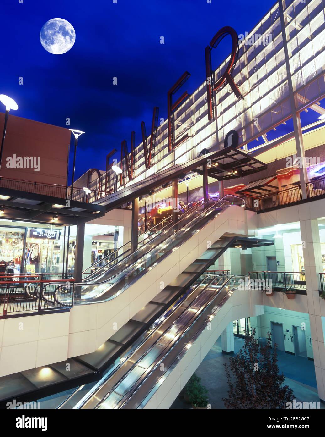 1999 PADIGLIONI STORICI DI DENVER CENTRO COMMERCIALE CINQUENTH STREET PROMENADE DENVER COLORADO STATI UNITI Foto Stock