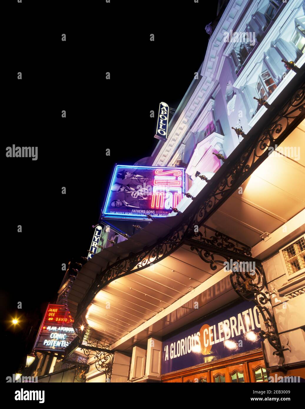 2000 STORICO APOLLO THEATRE SHAFTSBURY AVENUE WEST END LONDRA INGHILTERRA REGNO UNITO Foto Stock