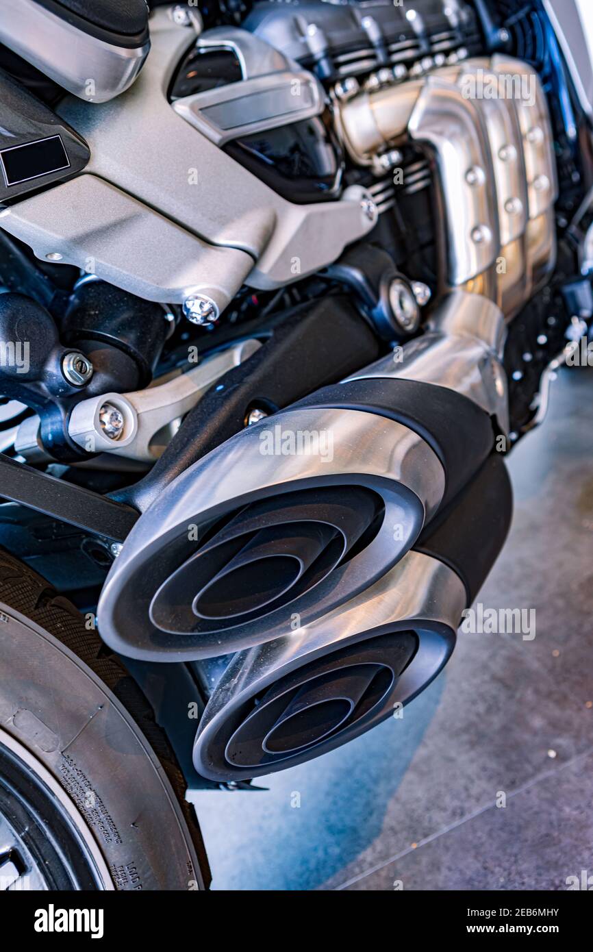 Primo piano di una moto moderna Foto Stock