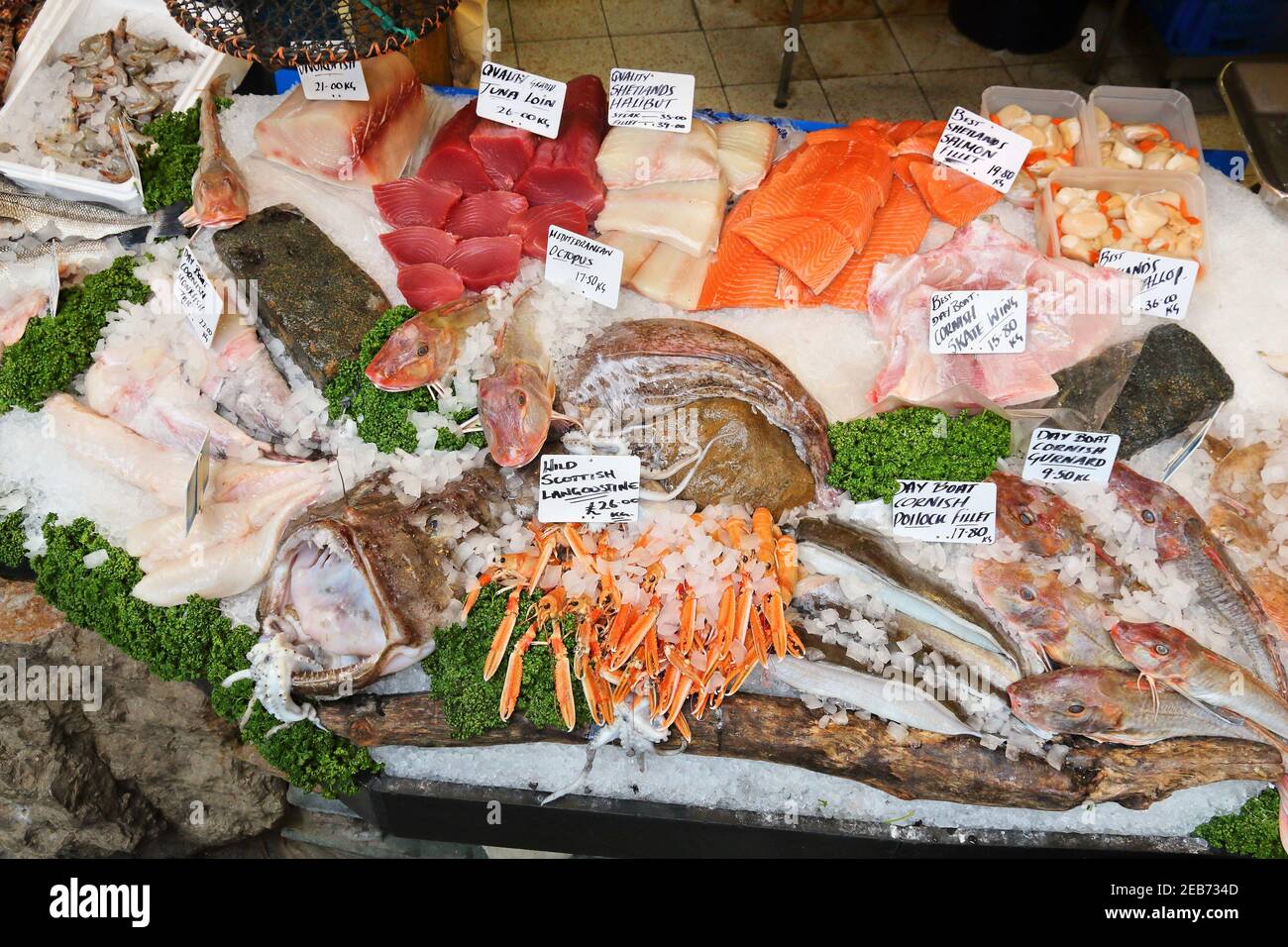 Frutti di mare a London Borough Market, UK. Foto Stock