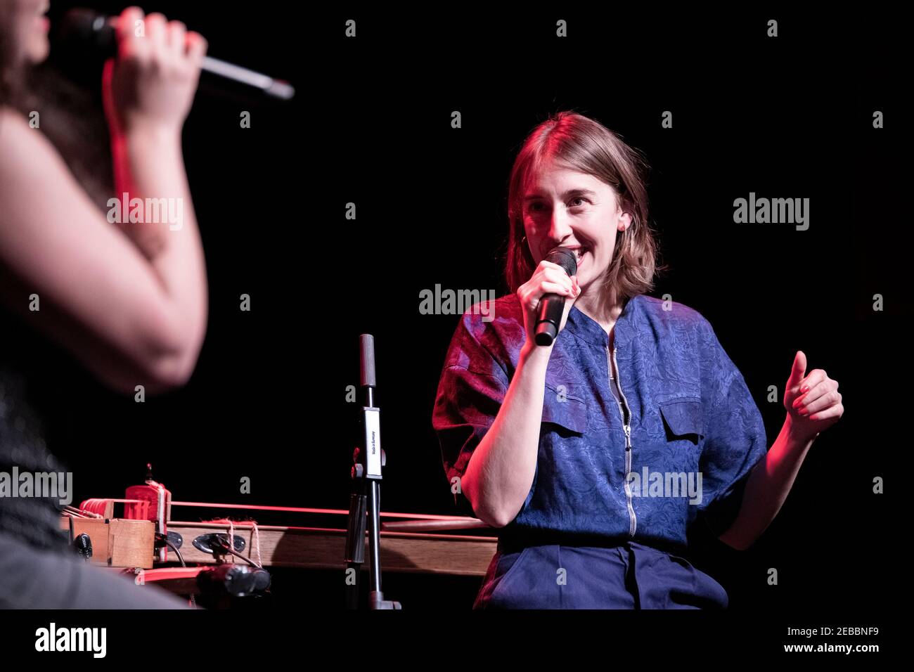 Barcellona, Spagna. 2021.02.05. Concerto della band Cocanha al Tradicionarius. Fotografo: © Aitor Rodero. Foto Stock