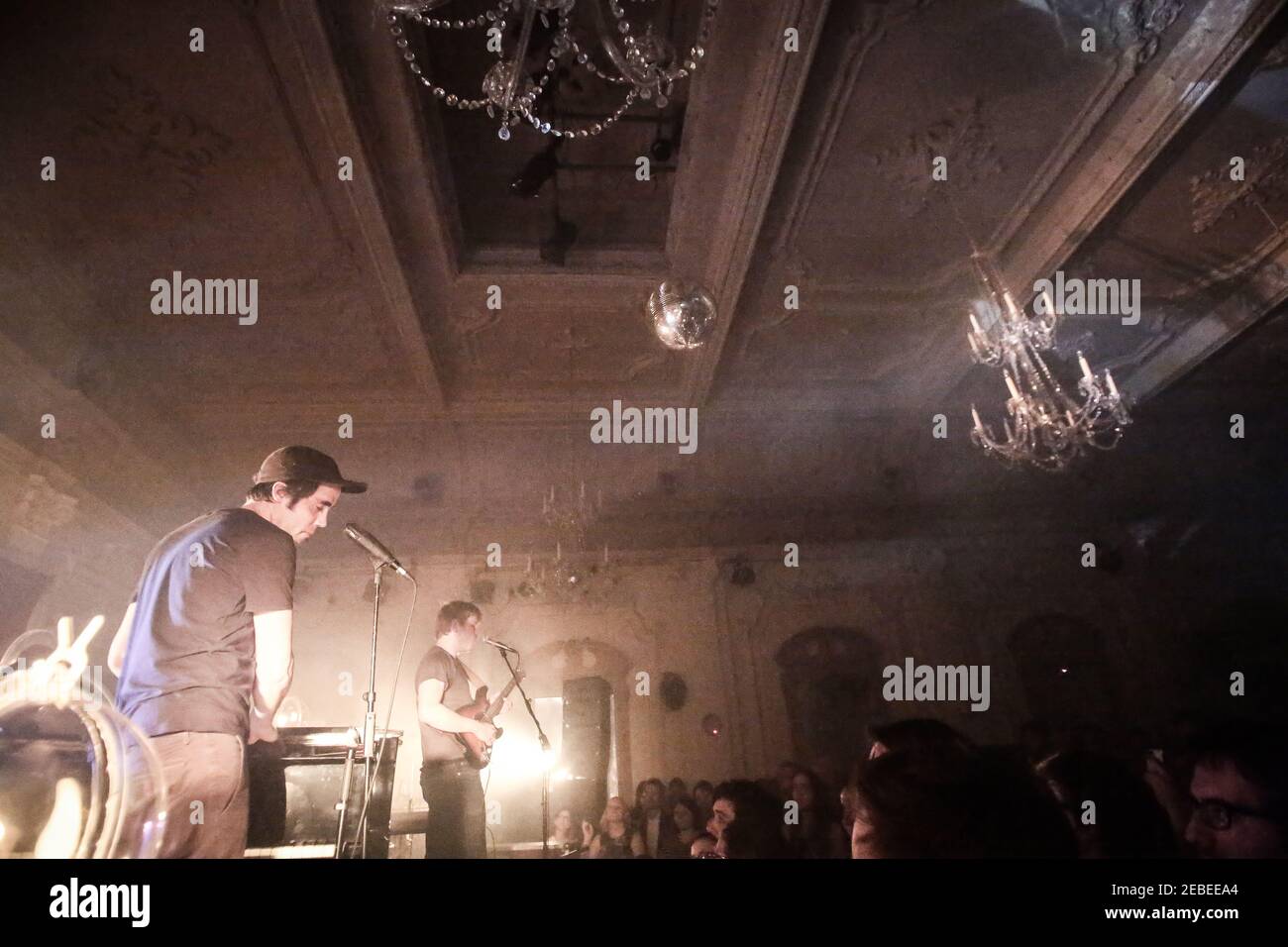 Patrick Watson vive sul palco alla Bush Hall di Londra Foto Stock