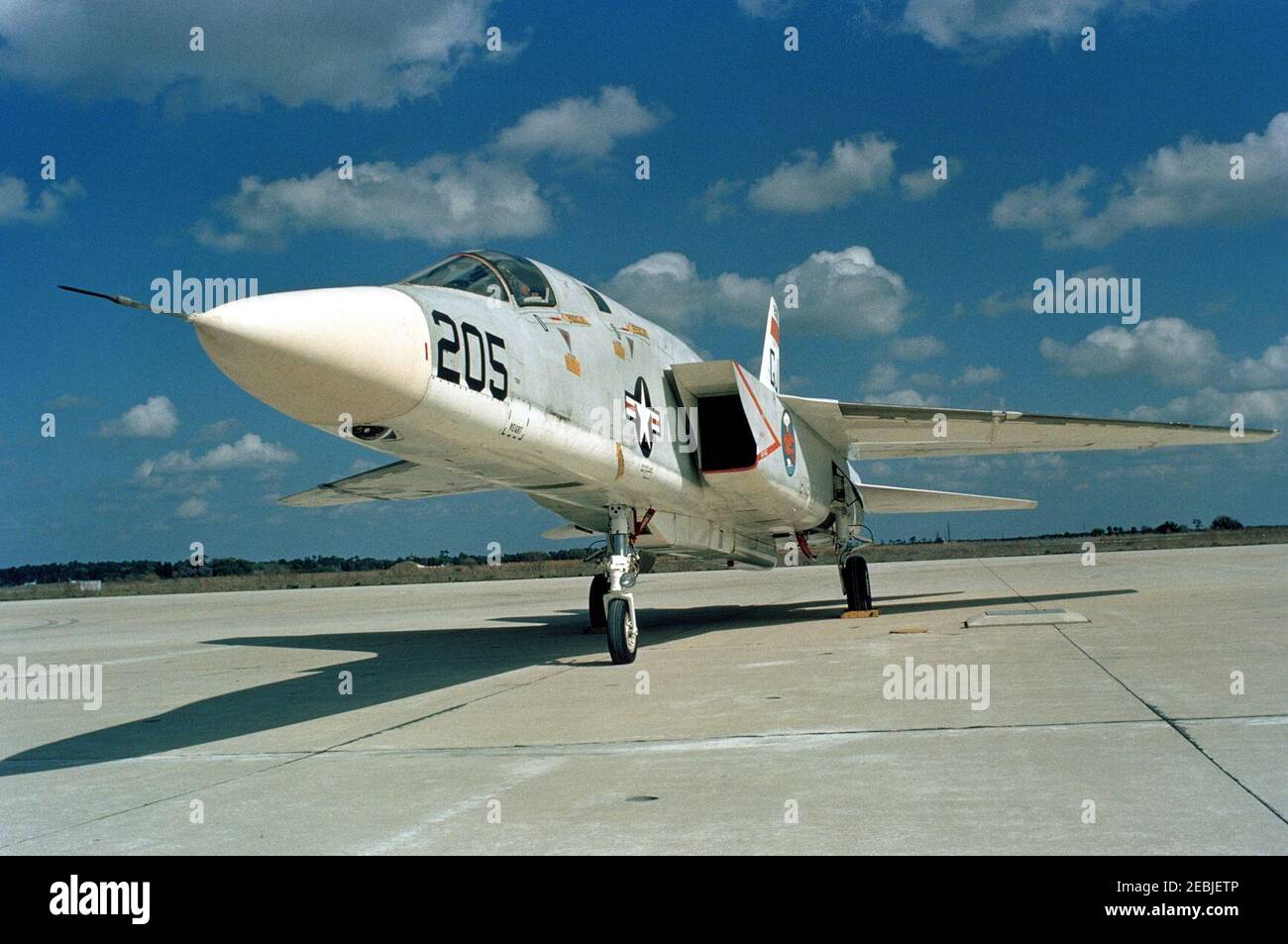 Nord America RA-5C Vigilante di RVAH-3 presso la Naval Air Station di Sanford, Florida (USA), il 27 marzo 1968 (6430104). Foto Stock