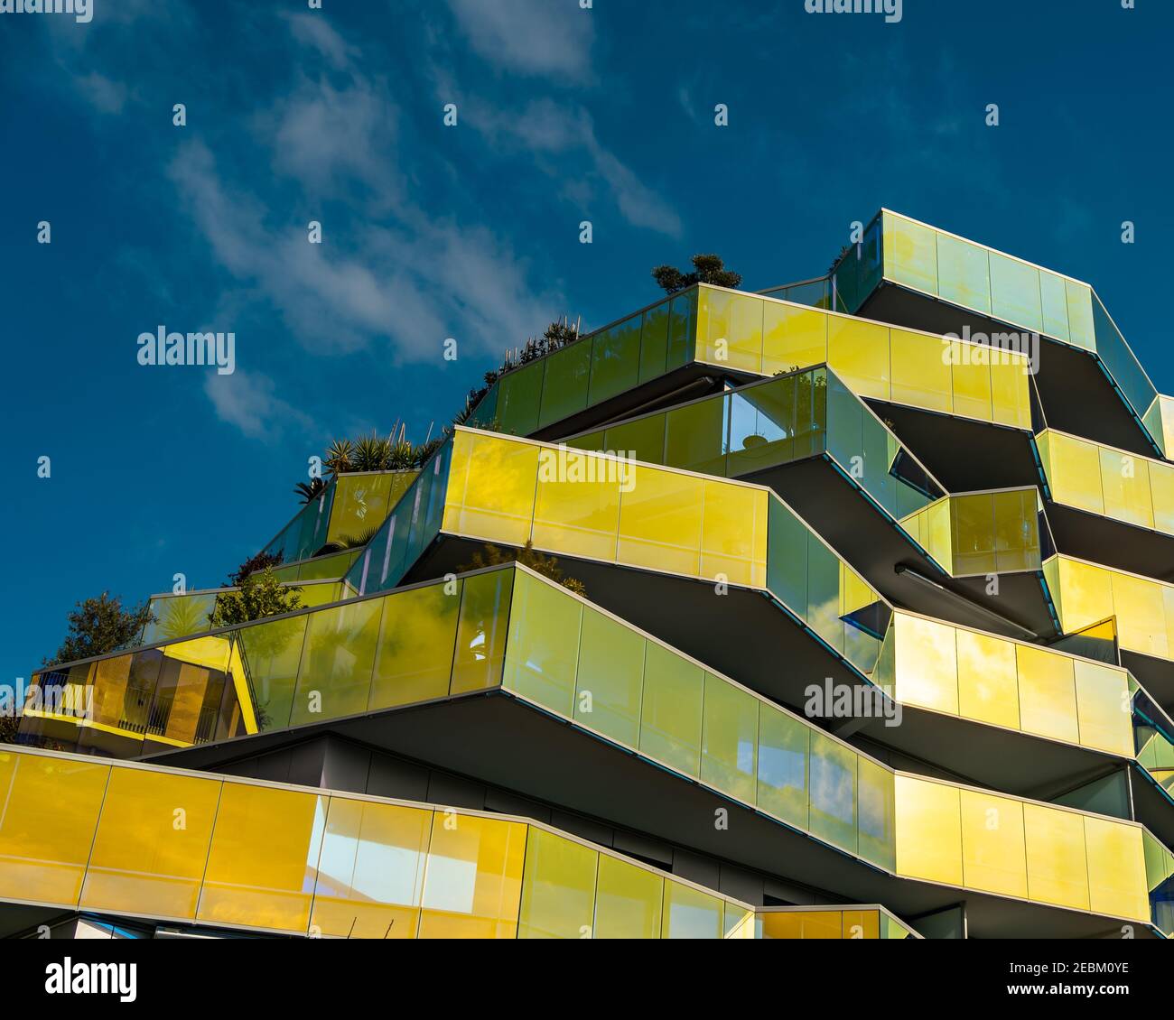 Résidence Koh-i-Noor, un moderno edificio di appartamenti a Aiguerelles, Montpellier, Francia meridionale - architettura moderna Foto Stock