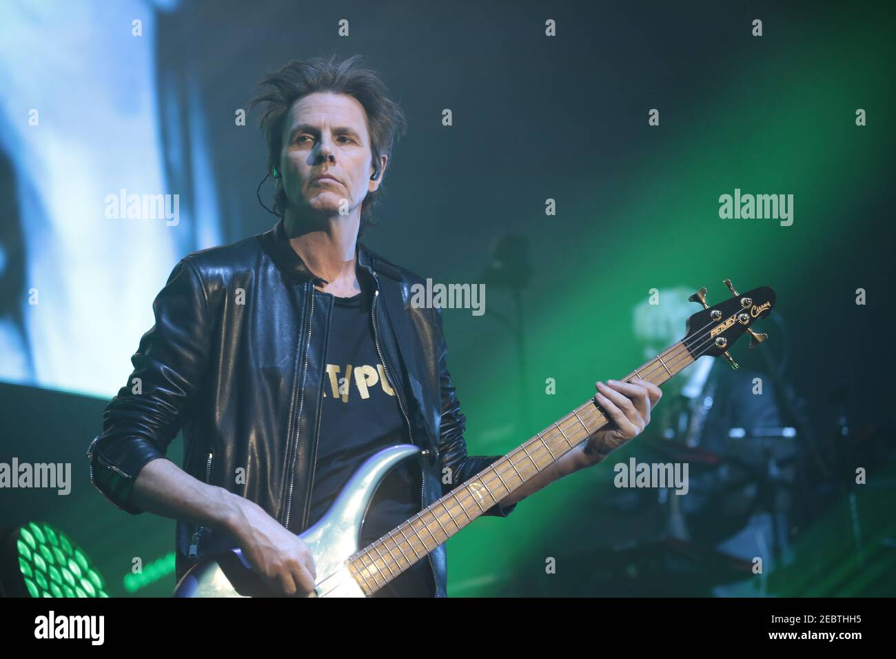 John Taylor di Duran Duran ha suonato dal vivo sul palco a. O2 Arena a Londra Foto Stock