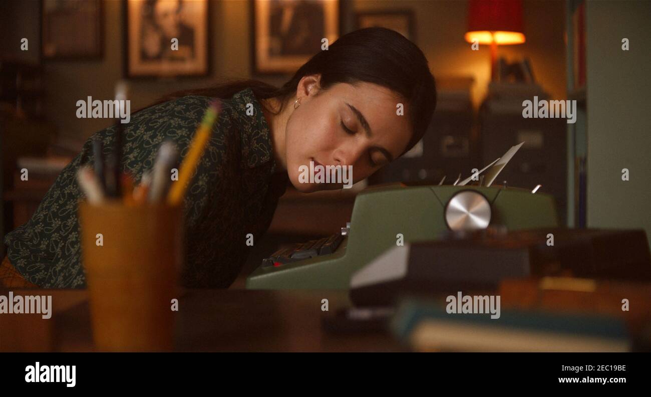 MARGARET QUALLEY nel MIO ANNO DI SALINGER (2020), diretto da PHILIPPE FALARDEAU. Credito: MICRO_SCOPE / Album Foto Stock