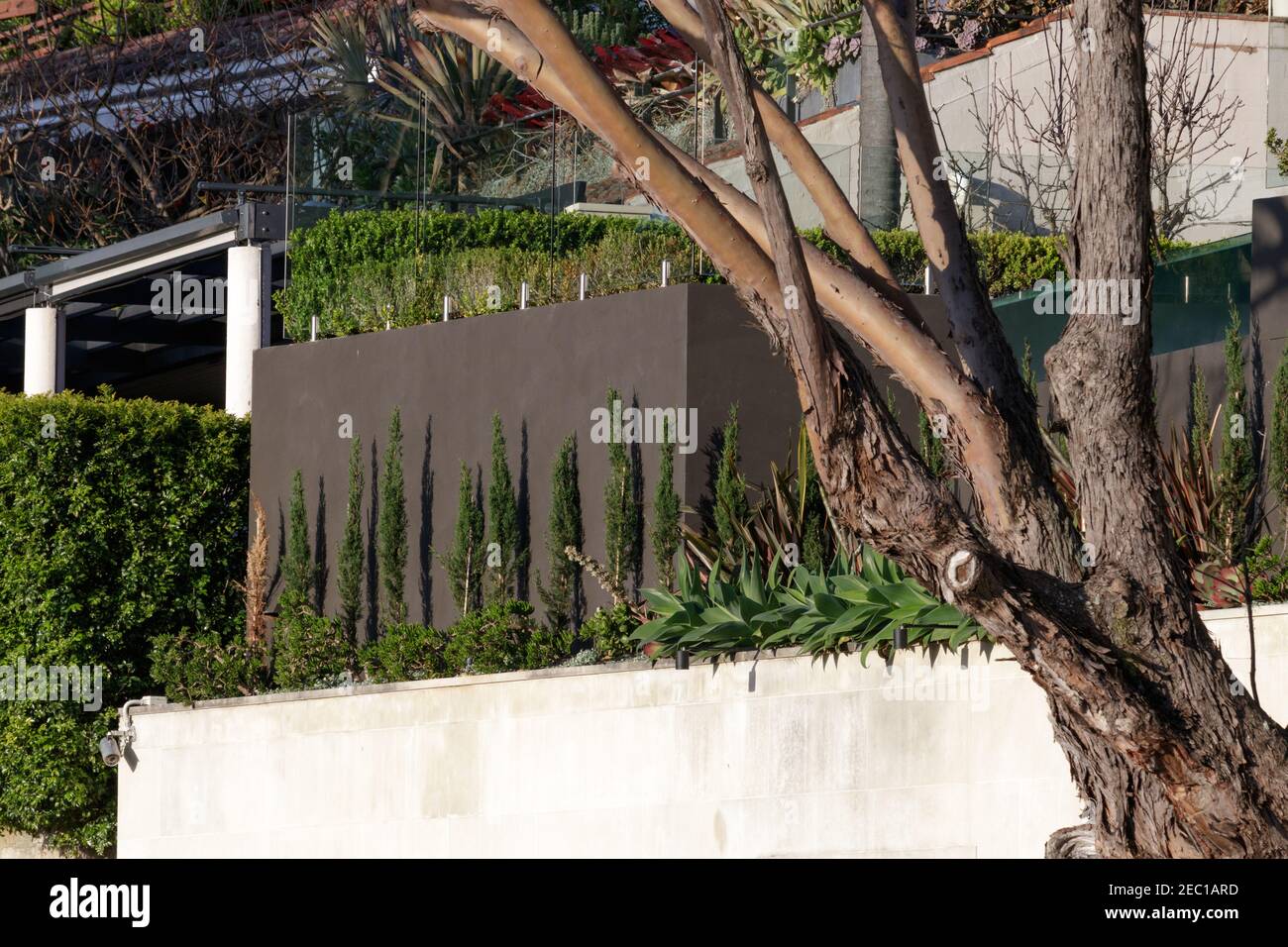 Sydney, NSW, Australia. 27 settembre 2020: Un edificio residenziale multi-famiglia a Darling Point, nei sobborghi orientali di Sydney Foto Stock