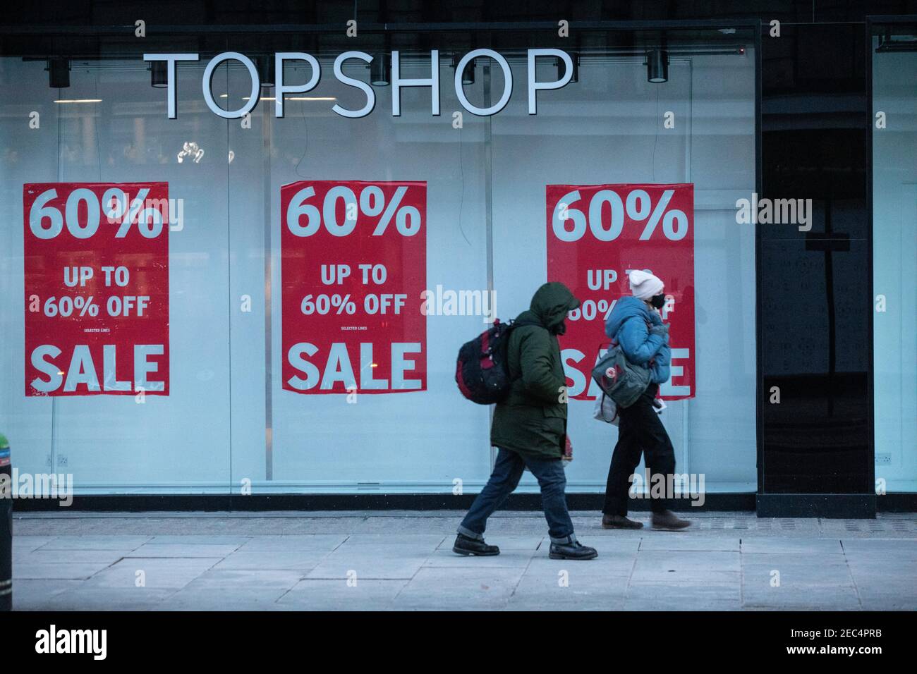 Negozio di abbigliamento Down Top Shop chiuso sullo Strand, Londra Foto Stock