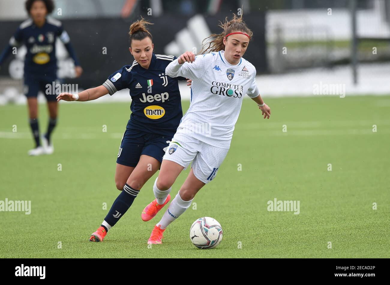 Vinovo (TO, Italia. 13 Feb 2021. Vinovo (TO), Italy, Juventus Training Center, February 13, 2021, Arianna Caruso (Juventus), Benedetta Glionna (Empoli) durante Juventus vs Empoli Ladies - Italian Coppa Italia Calcio femminile Credit: Danilo Vigo/LPS/ZUMA Wire/Alamy Live News Foto Stock