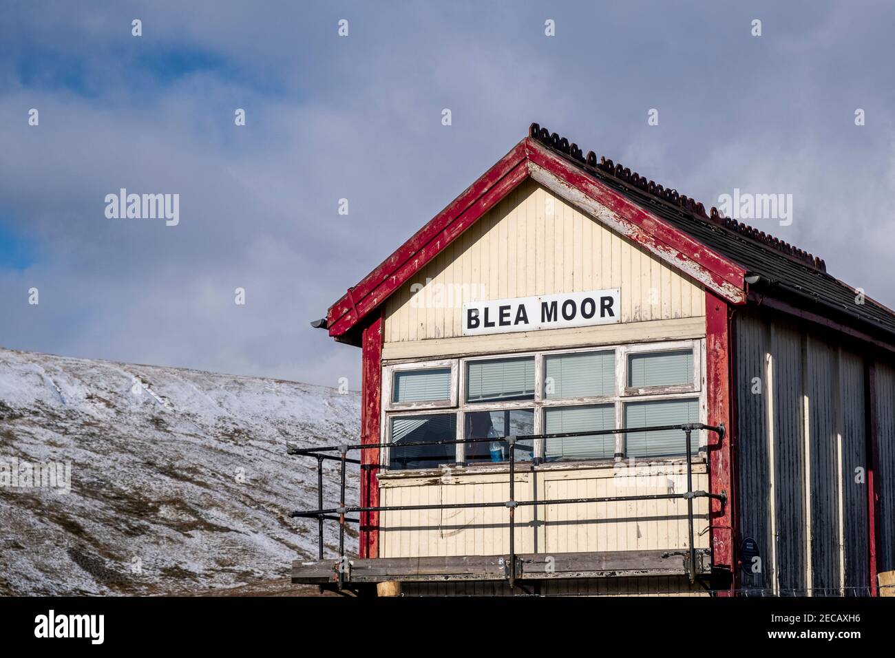 Blea Moor casella segnale vicino a Ribblehead nel Yorkshire Dales National Park. Inghilterra, Regno Unito Foto Stock