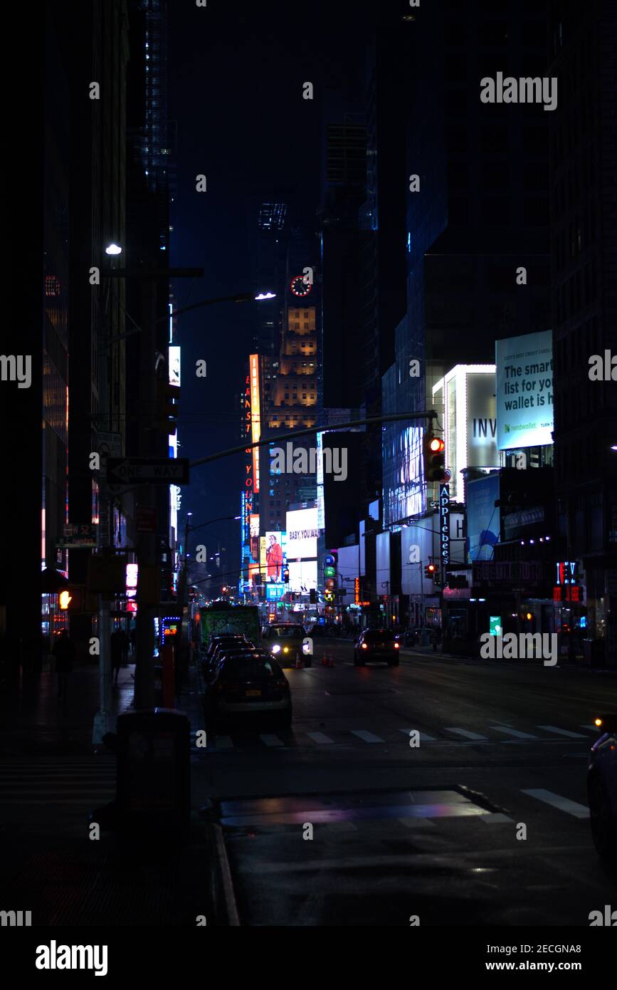 Times Square, New York. All'epicentro di Manhattan all'intersezione di 42nd Street e 7th Avenue. Foto Stock