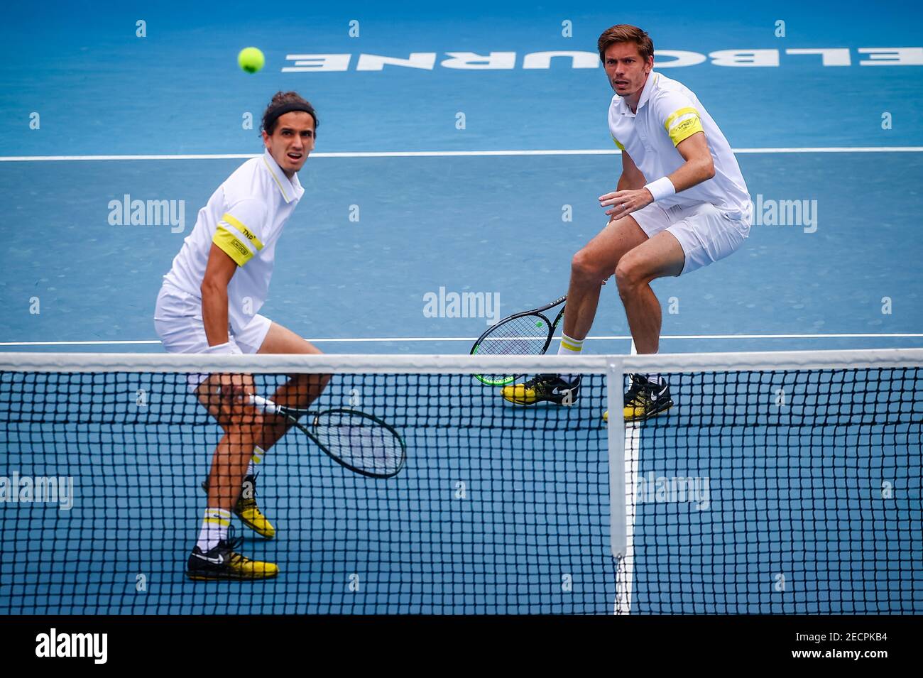 Pierre-Hugues Herbert (ATP 84) e Nicolas Mahut (ATP 8) Foto durante una partita di tennis tra la coppia francese Mahut-Herbert e. Coppia australiana Duckwort Foto Stock