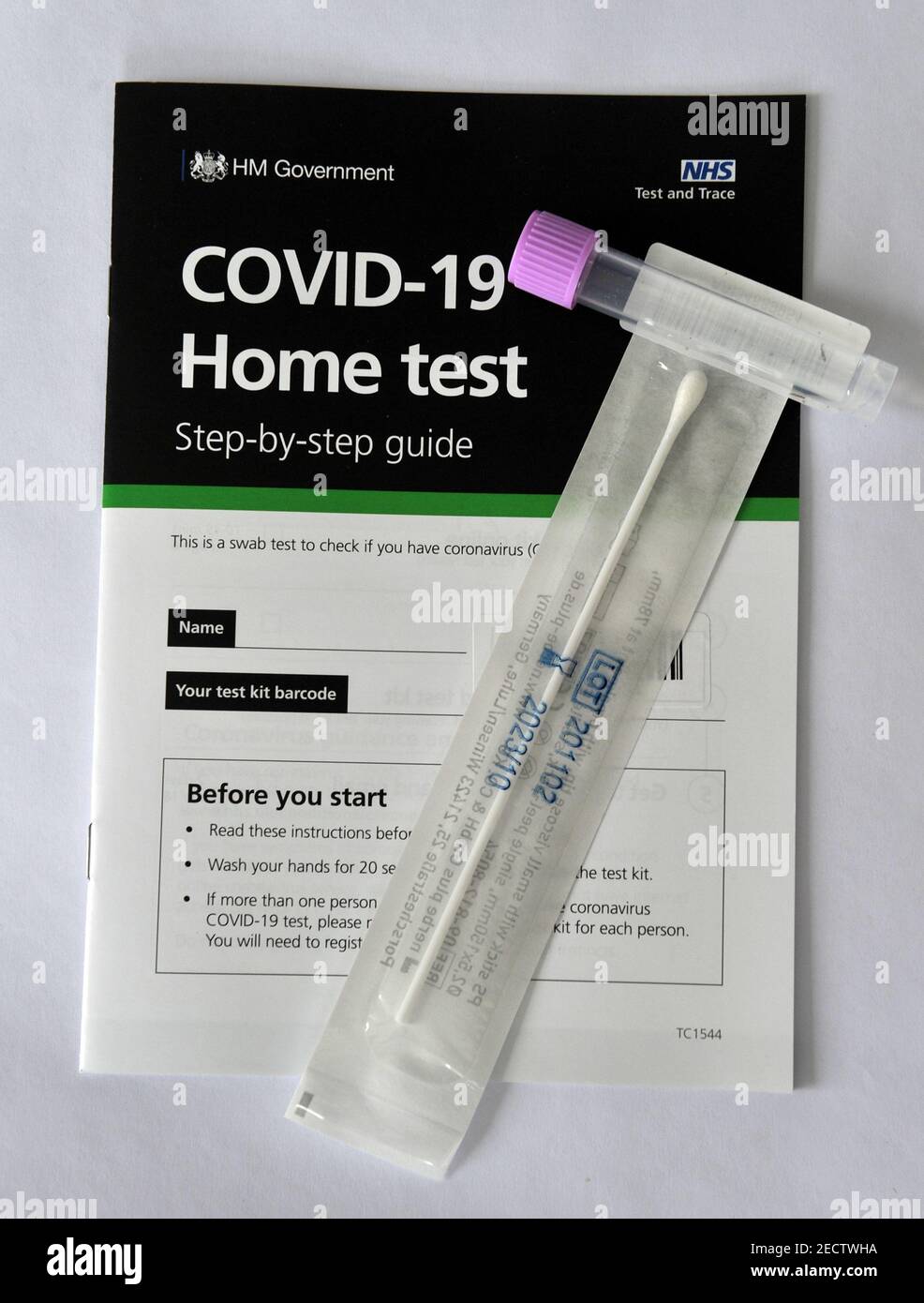 Kit di test per la casa COVID 19 senza NHS, Regno Unito Foto Stock