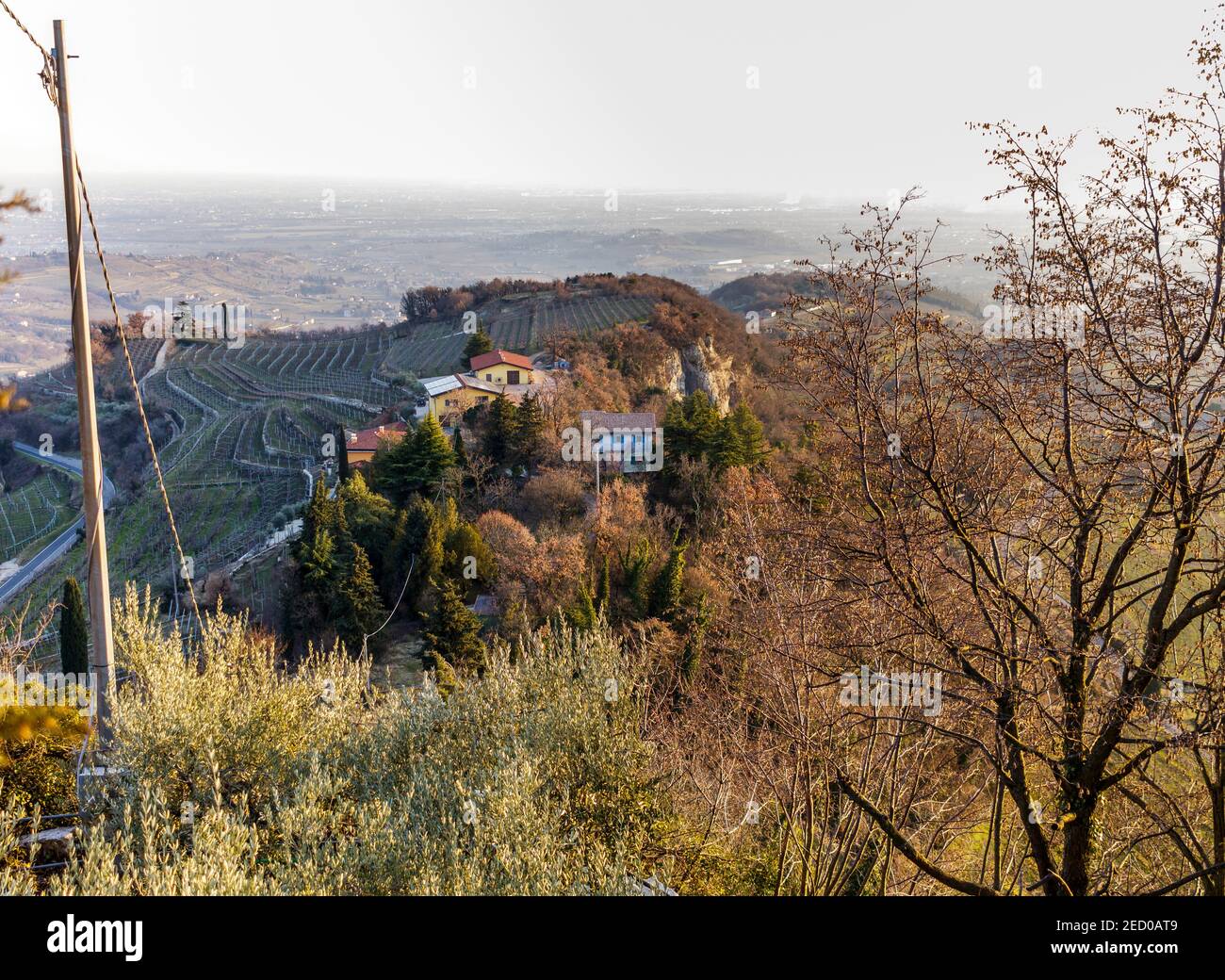 Gruppo di case di campagna immagini e fotografie stock ad alta