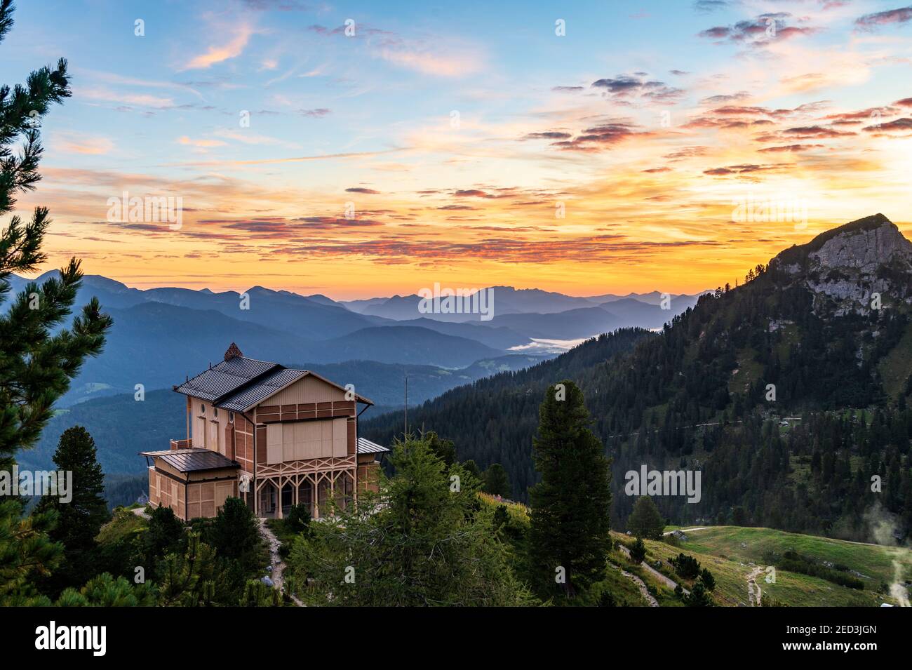 Alba sopra la casa del re a Schachen da re Ludwig II Foto Stock