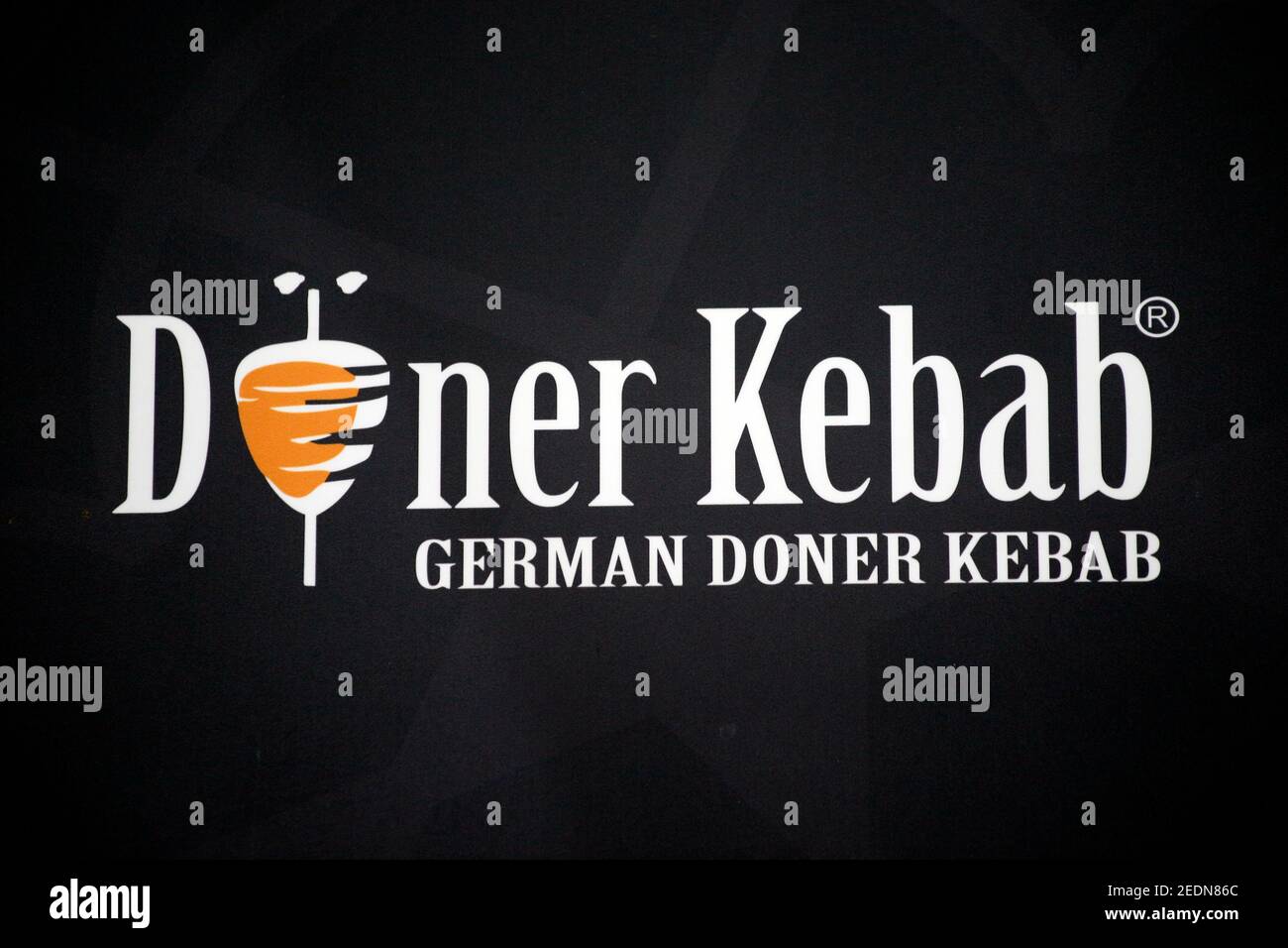 29.02.2020, Doha, , Qatar - marchio registrato: German Doener Kebab.. 00S200229D186CAROEX.JPG [RELEASE DEL MODELLO: NO, RELEASE DELLA PROPRIETÀ: NO (c) caro imag Foto Stock