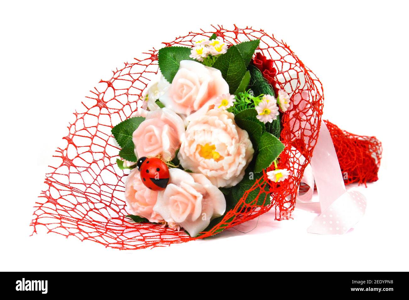 Bouquet di sapone fatto a mano. Sapone sotto forma di boccioli di fiori  Foto stock - Alamy