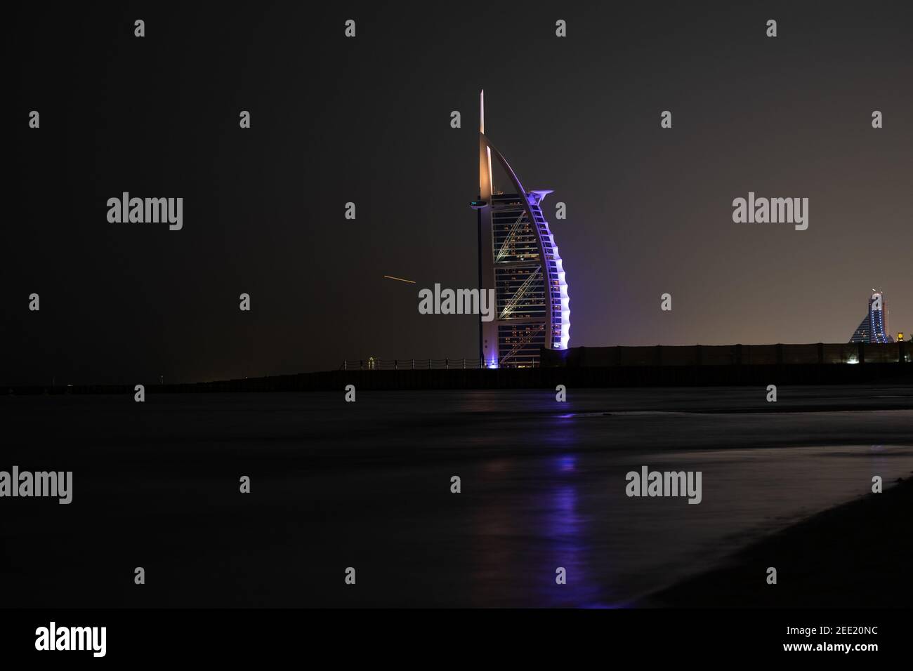 Bellissimo scatto del Burj Khalifa di notte Foto Stock