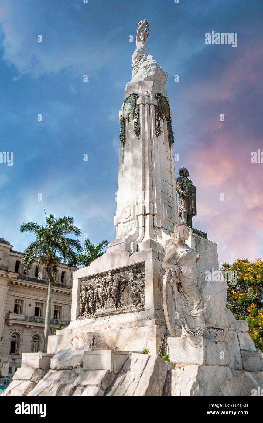 Statua di Jose Miguel Gomez. José Miguel Gómez y Gómez era un generale cubano durante la guerra d'indipendenza cubana che continuò a diventare presidente di Cuba. Foto Stock