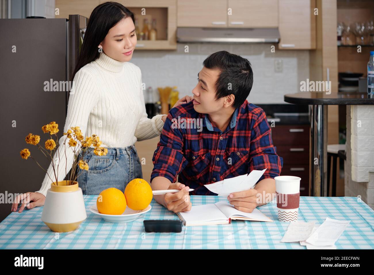 Bilancio famiglia pianificazione coppia Foto Stock