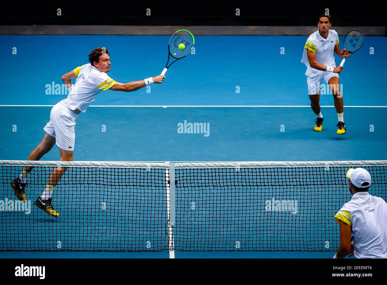 Nicolas Mahut (ATP 8) e Pierre-Hugues Herbert (ATP 25) Foto durante una partita di tennis tra la coppia francese Herbert-Mahut e. Coppia croata Mektic-Pad Foto Stock