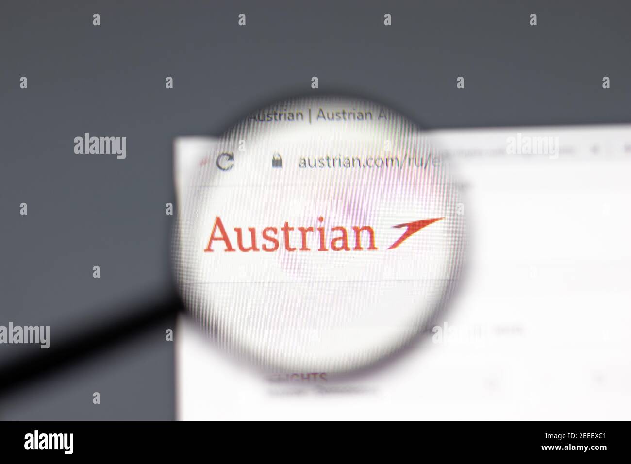 New York, USA - 15 febbraio 2021: Sito web austriaco in browser con logo aziendale, editoriale illustrativo Foto Stock