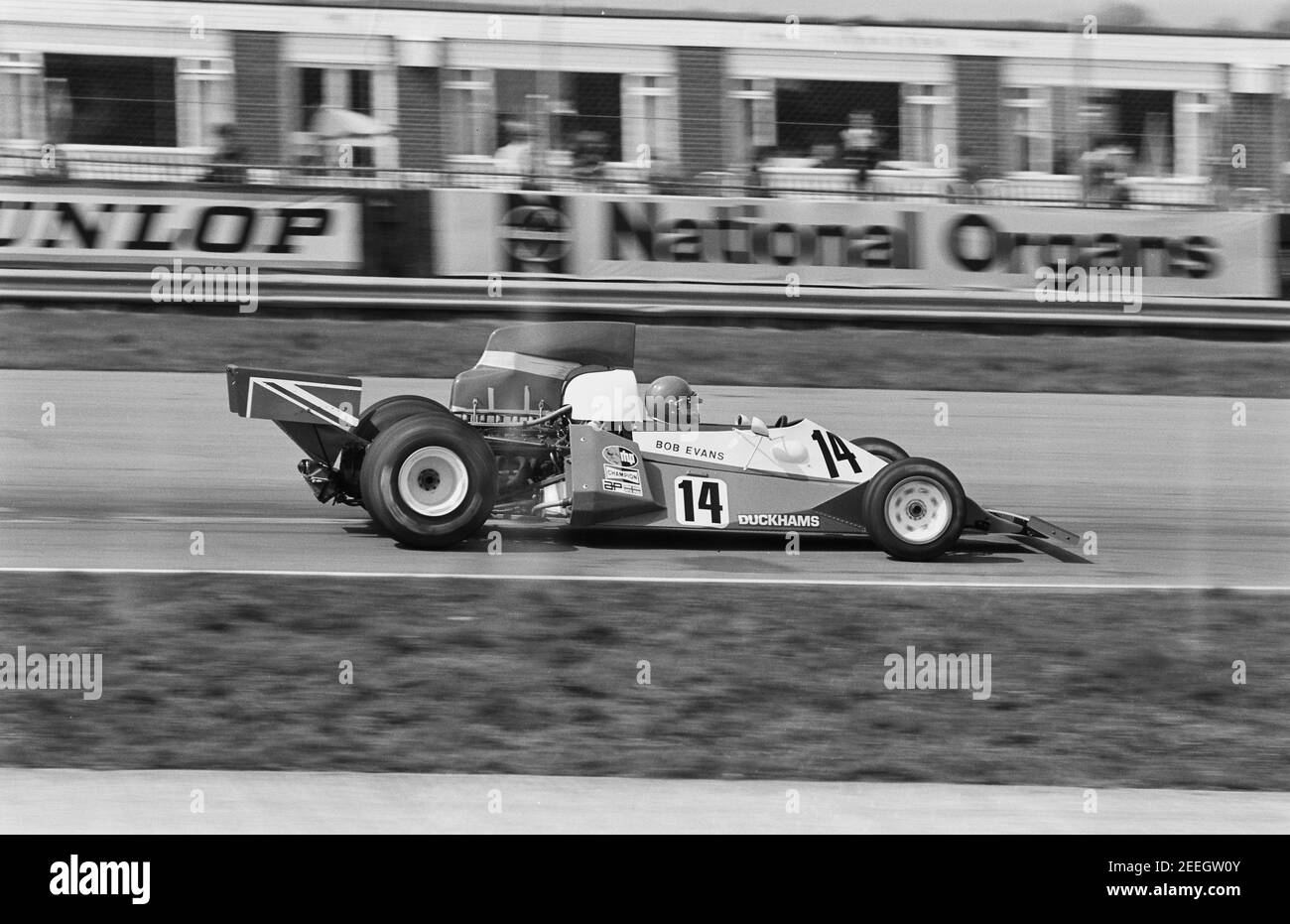 Bob Evans auto 14 corse a Silverstone 12/04/75 Foto Stock