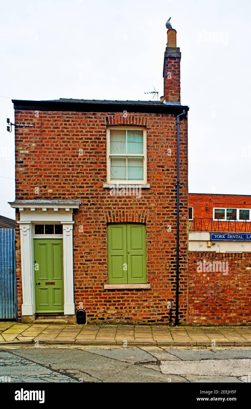 Casa isolata, York, Inghilterra Foto Stock