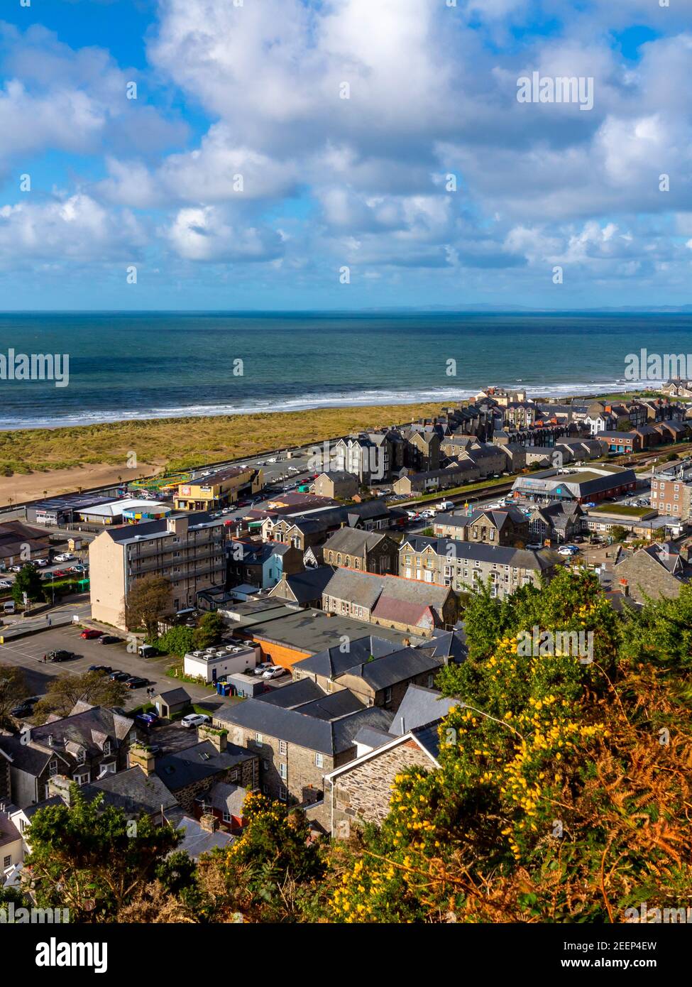 Vista da Dinas Oleu a Barmouth a Gwynedd North West Wales UK vicino alla famosa passeggiata Panorama. Foto Stock