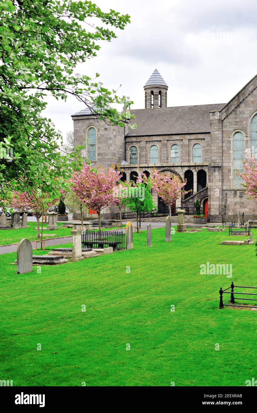 Dublino, Irlanda. Cimitero presso la Chiesa del Sacro cuore di Dublino. Foto Stock