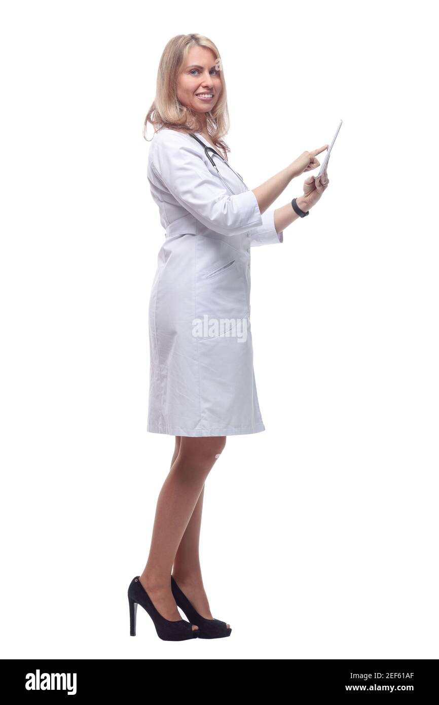 attraente medico femminile che utilizza una tavoletta digitale . Foto Stock
