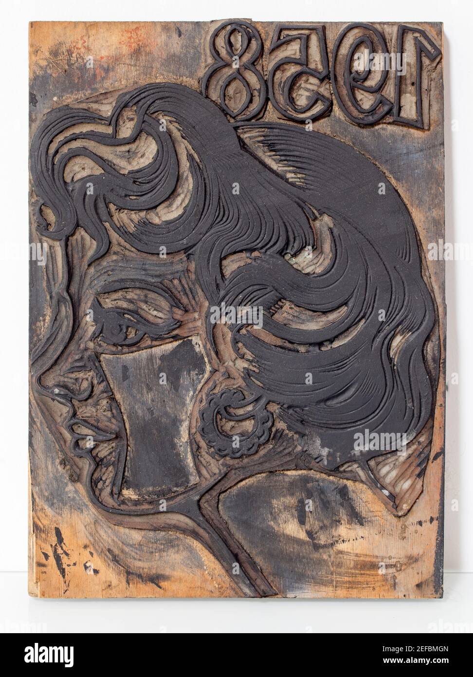 Vintage 1950 Wood Block Art Panel - testa femmina Foto Stock