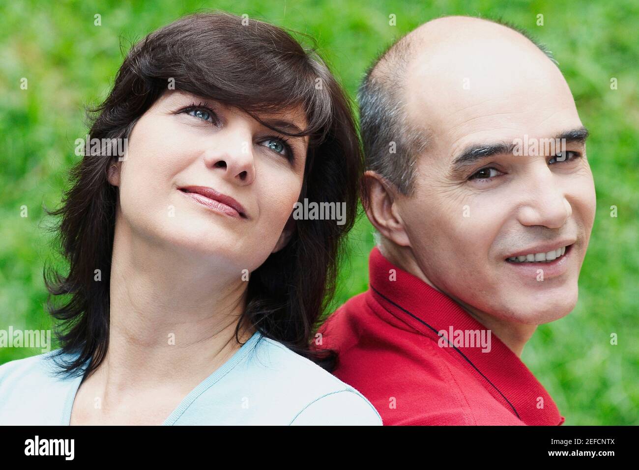 Close up di una coppia matura di nuovo a back Foto Stock