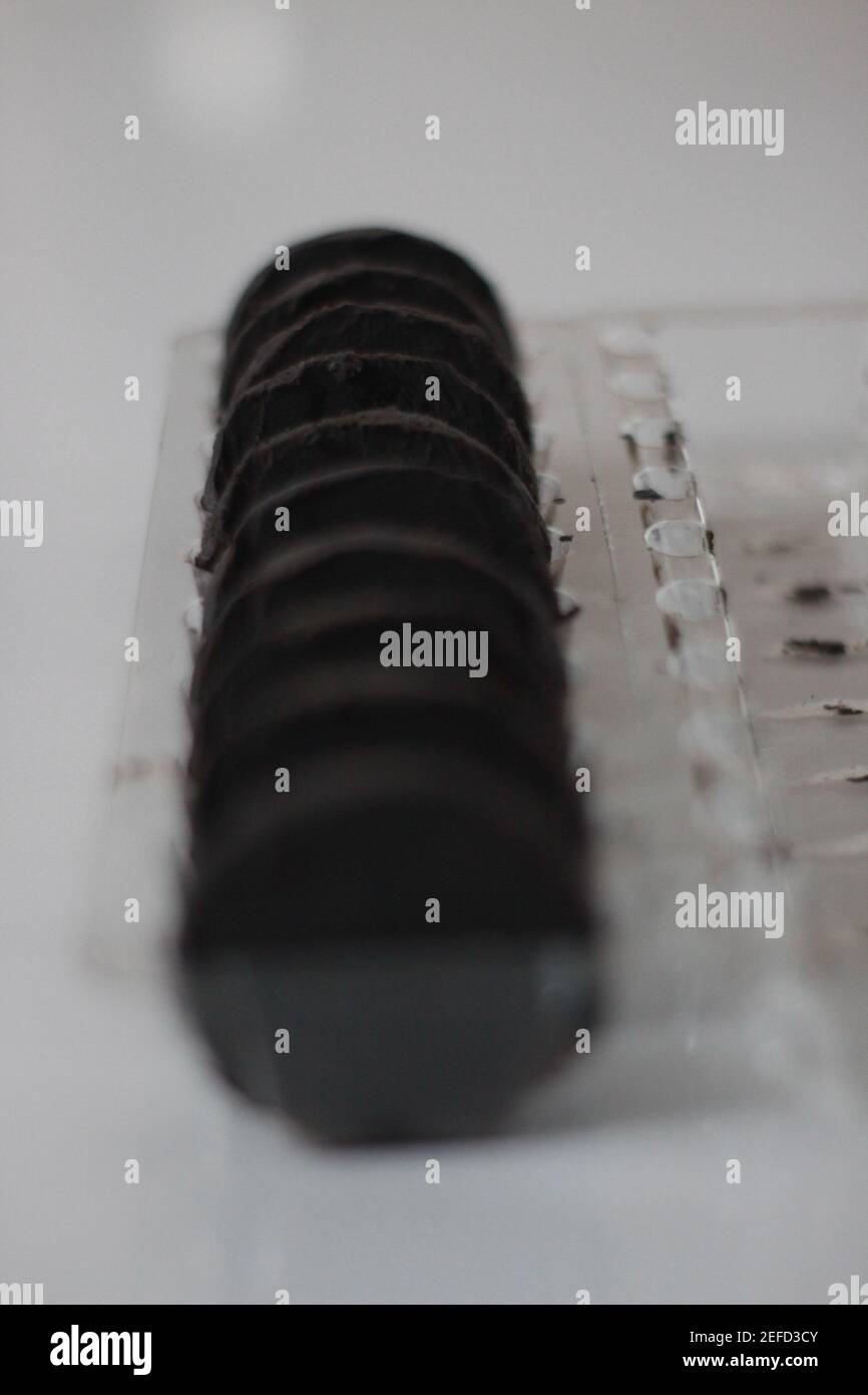 I bellissimi biscotti neri Oreo. Foto Stock