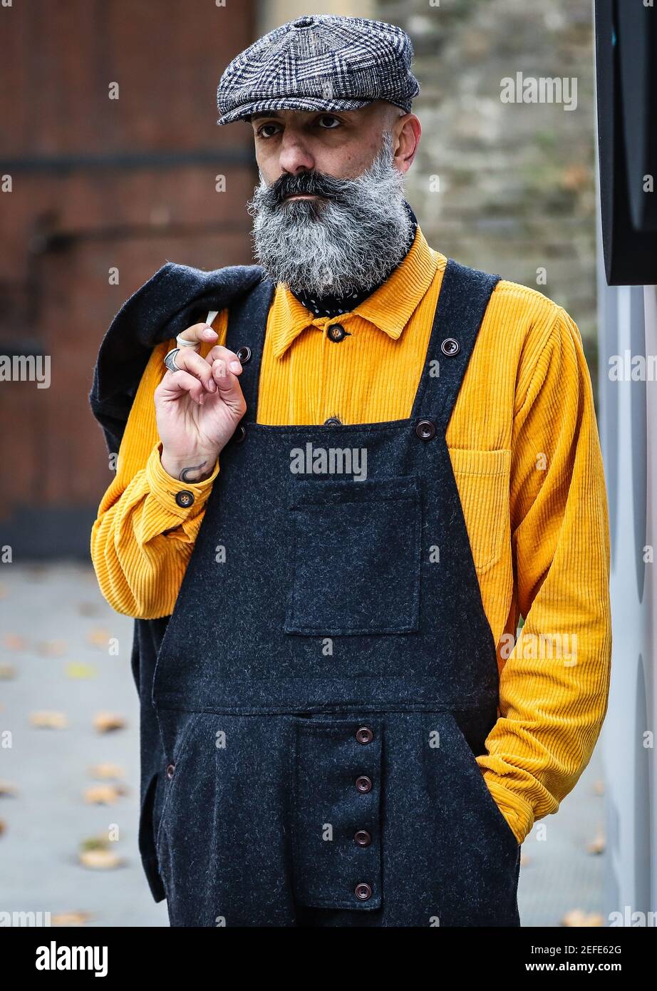 FIRENZE, Italia - Gennaio 10 2019: Vincenzo Pintimalli sulla strada di Firenze. Foto Stock