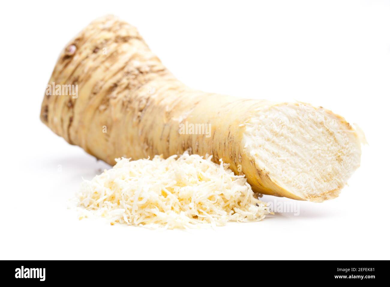 Radice di rafano e rafano grattugiato Foto Stock