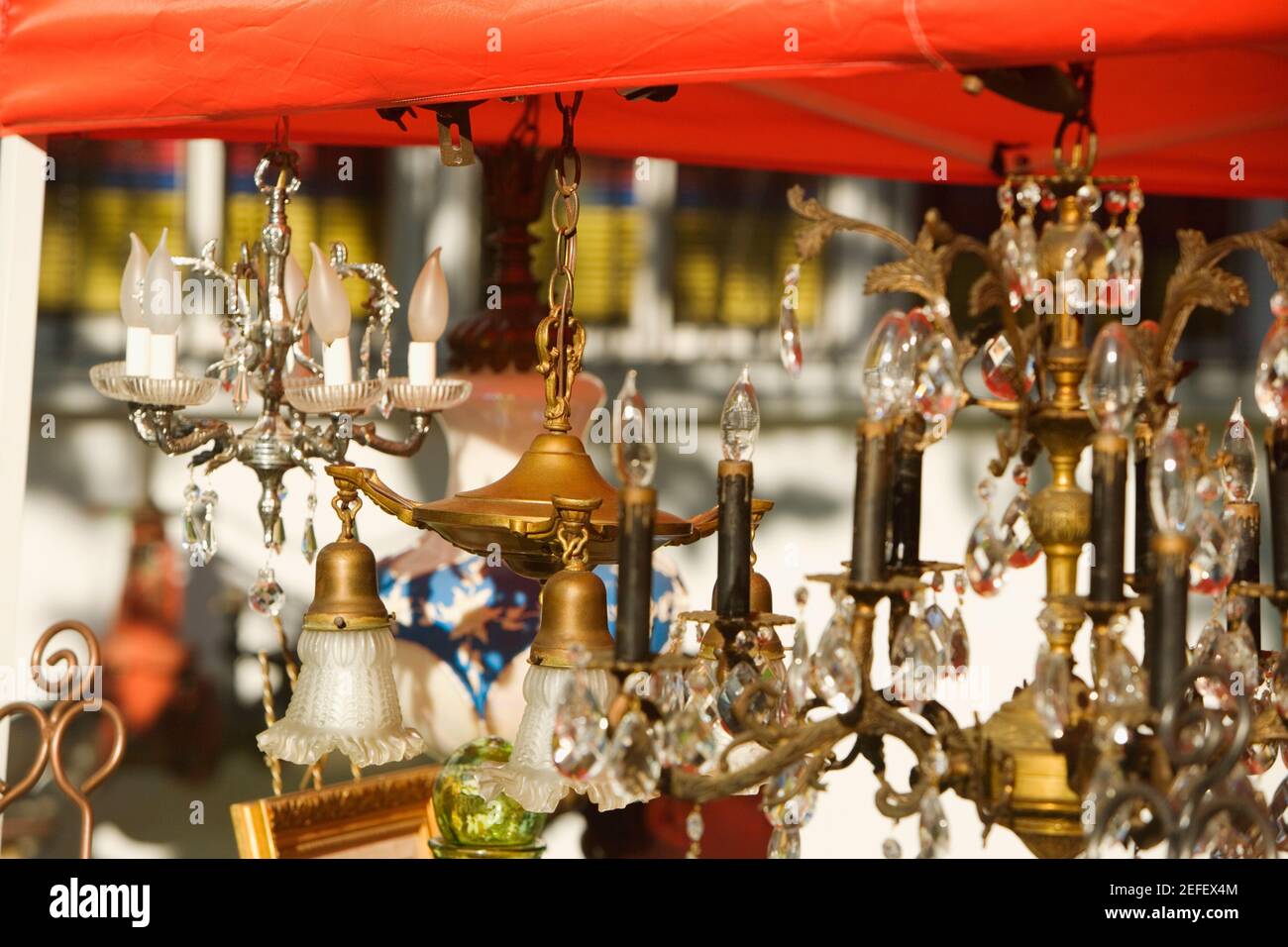 Primo piano delle lampade a sospensione Foto Stock