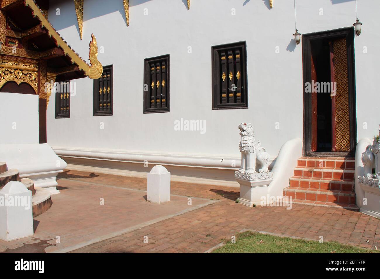 tempio buddista (wat duang di) a chiang mai (thailandia) Foto Stock